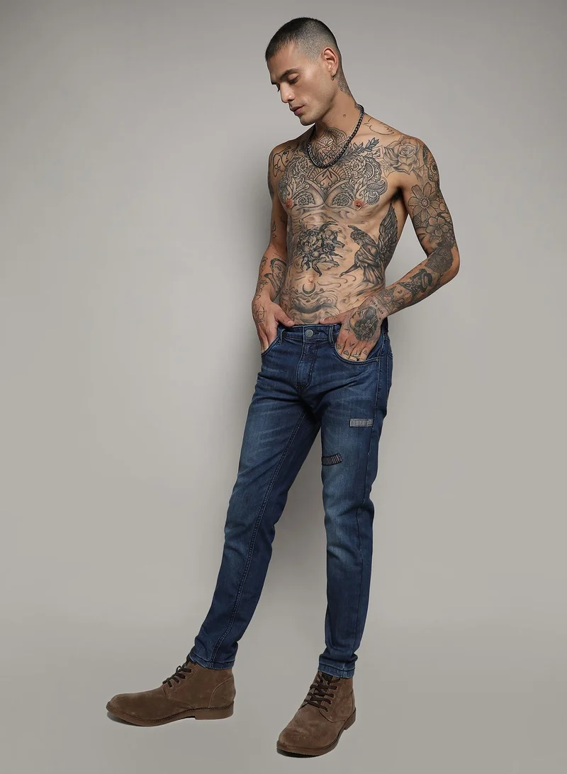 Campus Sutra Men's Blue Embroidered Patched Denim Jeans