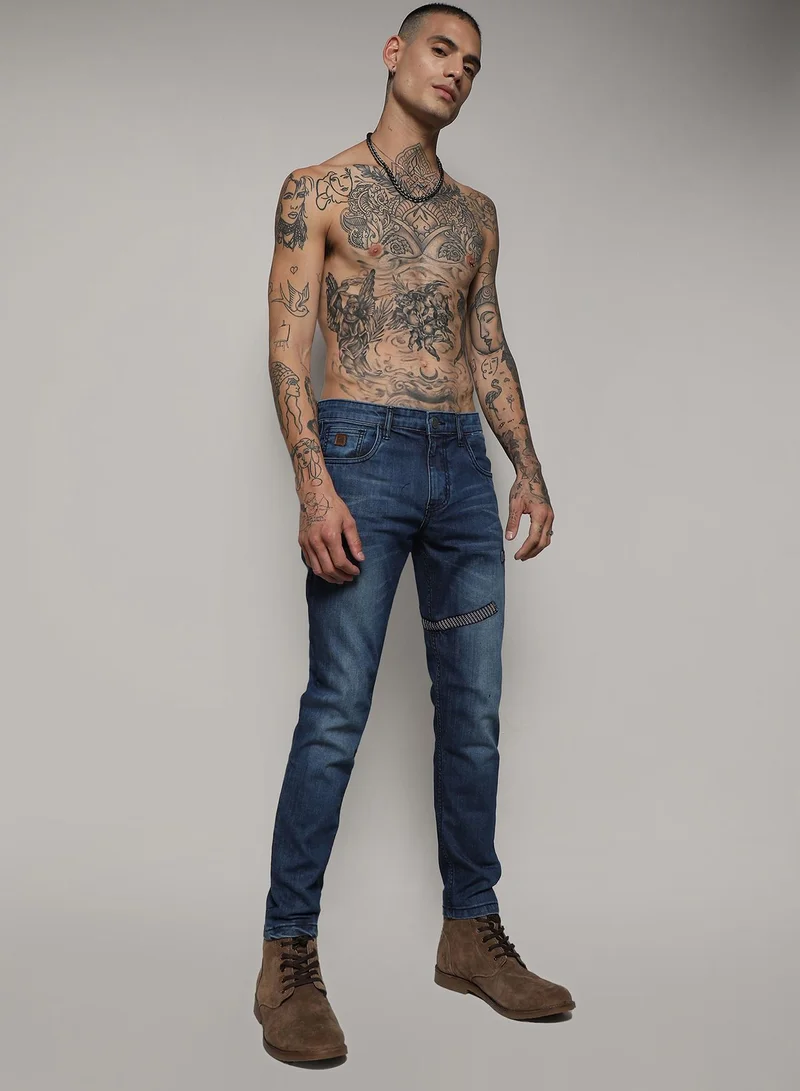 Campus Sutra Men's Blue Embroidered Patched Denim Jeans