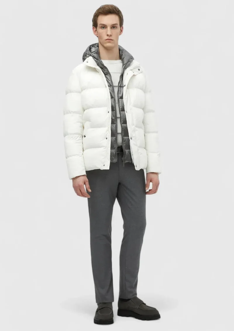 رامسي معطف بيج بقصة عادية، مصنوع من نسيج محبوك، بغطاء رأس قابل للإزالة