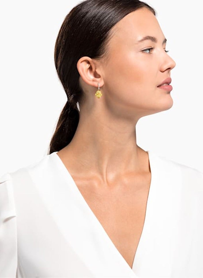 Swaro Tennis Racquet Sally Chicken Earrings  - Image 2