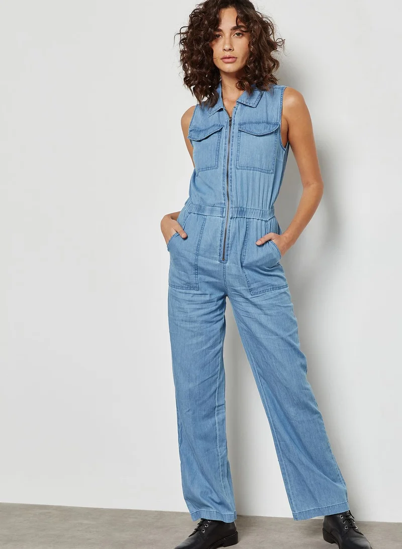 FOREVER 21 Zipped Denim Jumpsuit