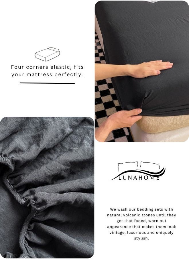 LUNA Home - 3-Piece Set: single-size fitted bedsheet and two pillowcases, washable cotton in a black color. - Image 1