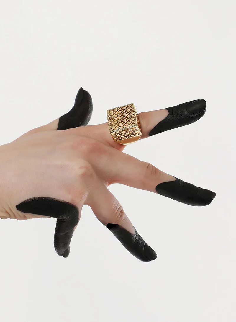 SOHI  Adjustable Contemporary Artificial Finger Ring Jewellery  | Best Price UAE