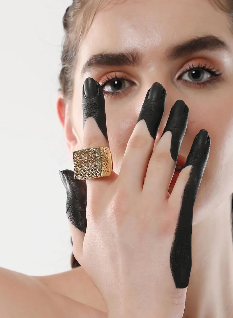 SOHI  Adjustable Contemporary Artificial Finger Ring Jewellery  | Best Price UAE