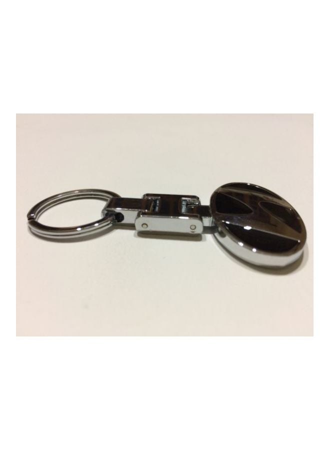 Car Key Chain With Hyundai Logo Silver - Image 2