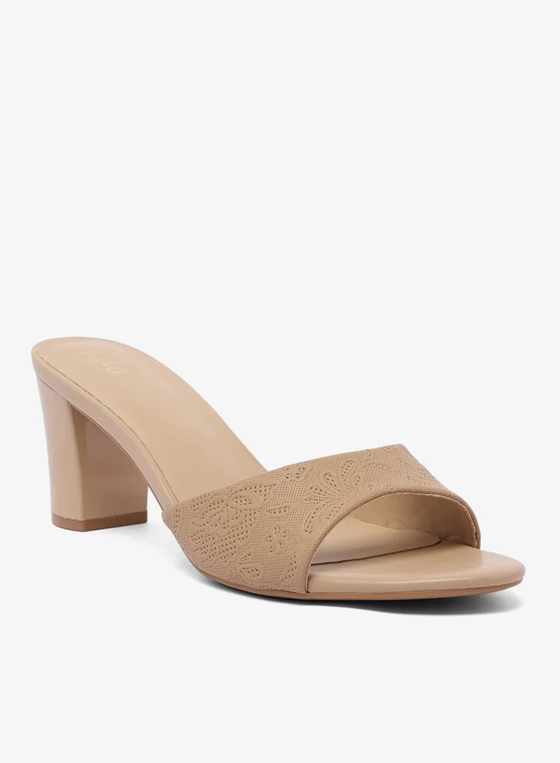 ايلا صنادل بكعب