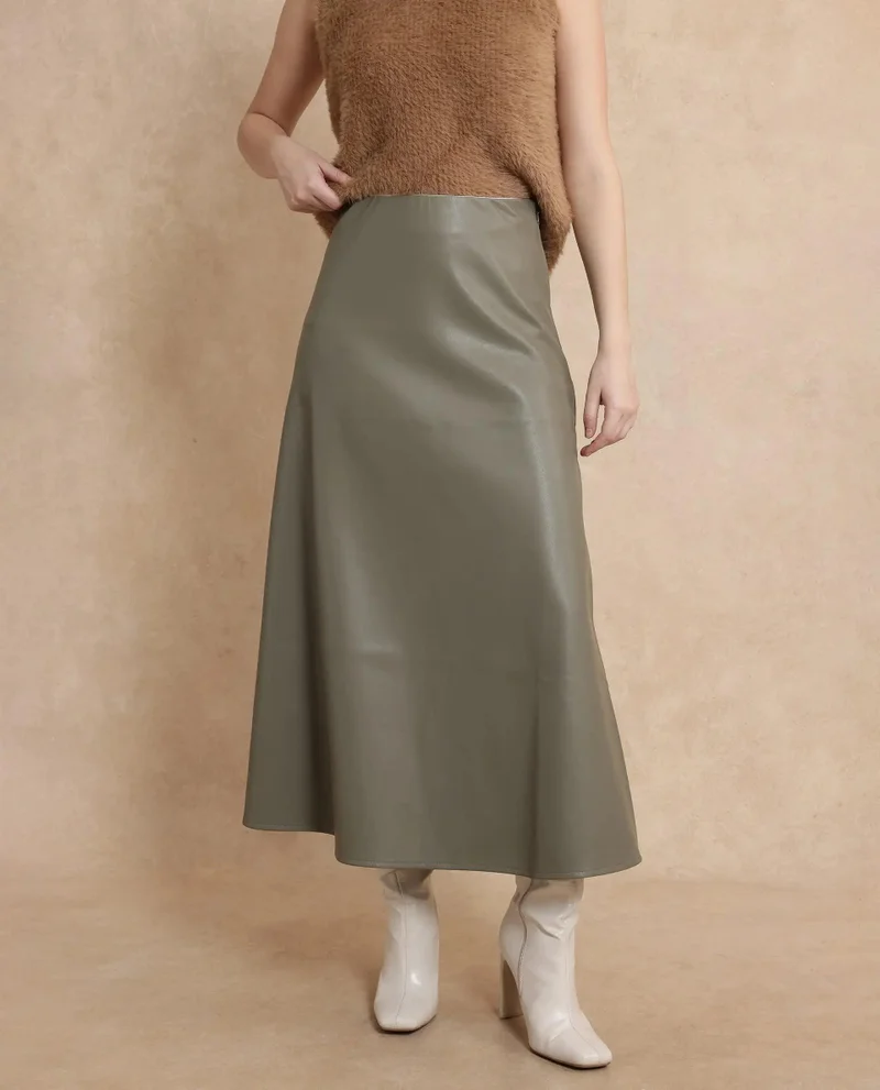 Rareism Women's Pu Flared Skirt