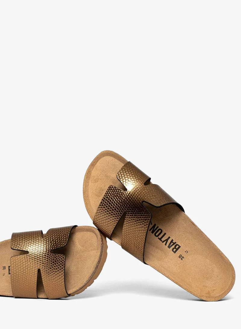 بيتون صنادل إيليثي فلات