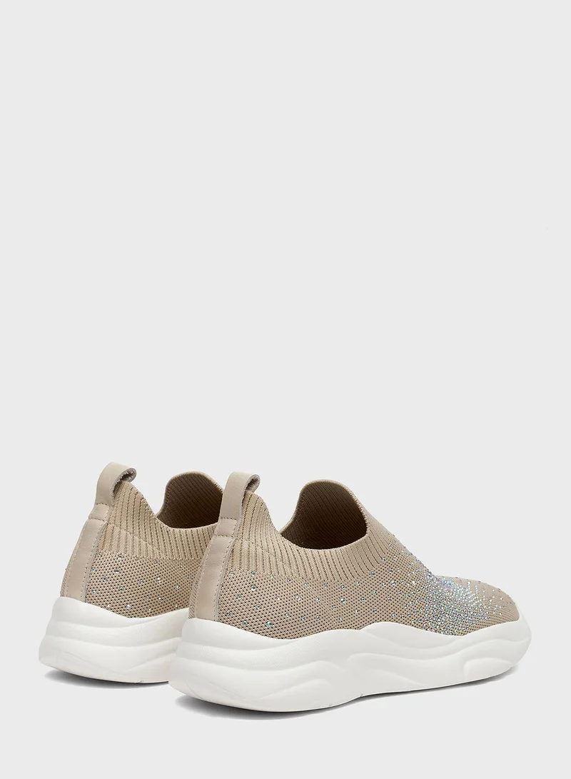 EEAZID Dilara Slip Ons