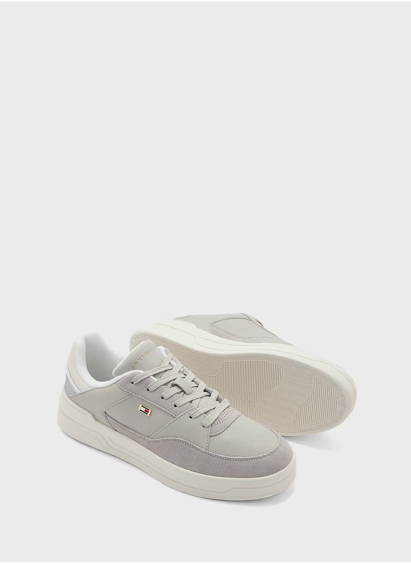 تومي هيلفيغر Logo Detail Lace Up Low Top Sneakers