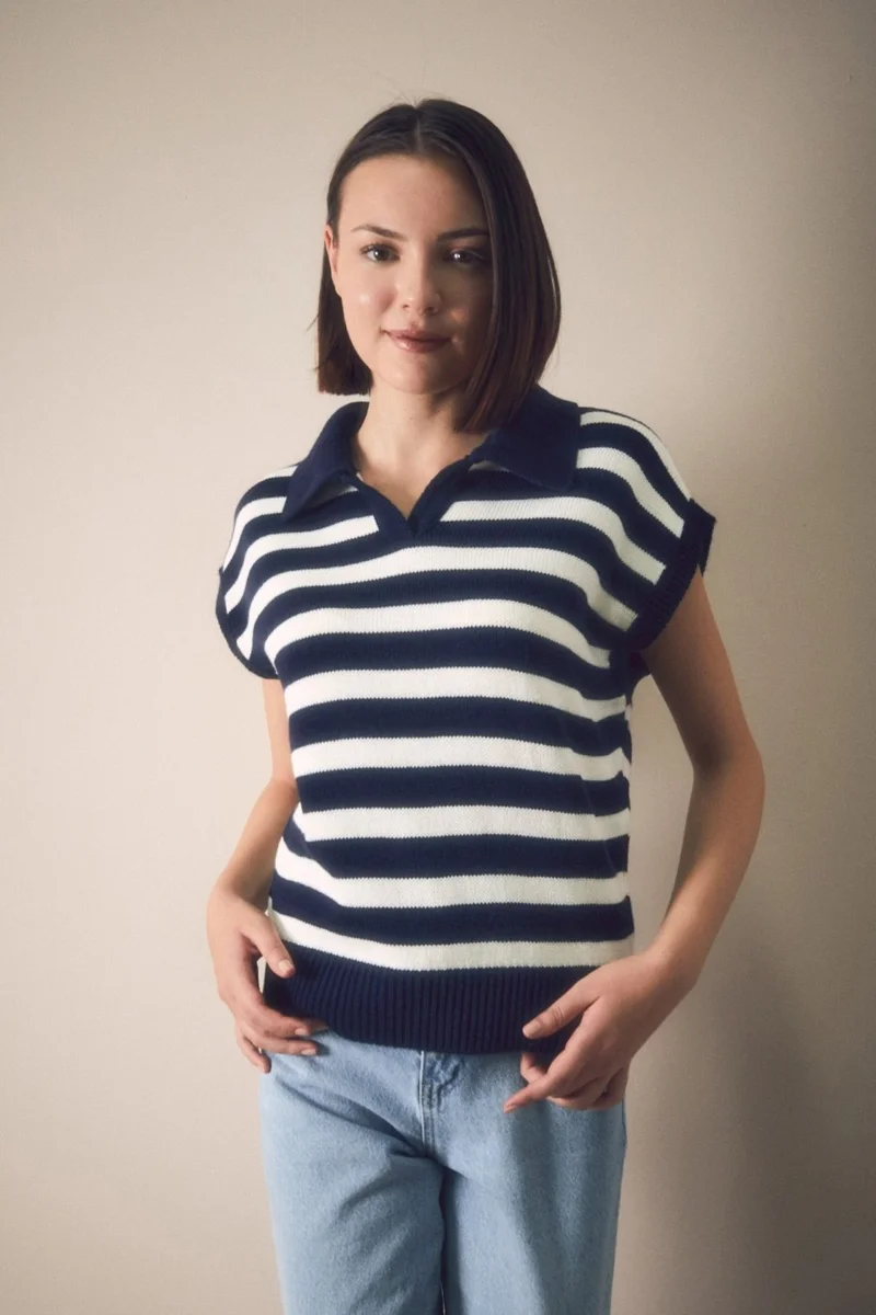 فولامودا Striped Shirt Collar Sweater