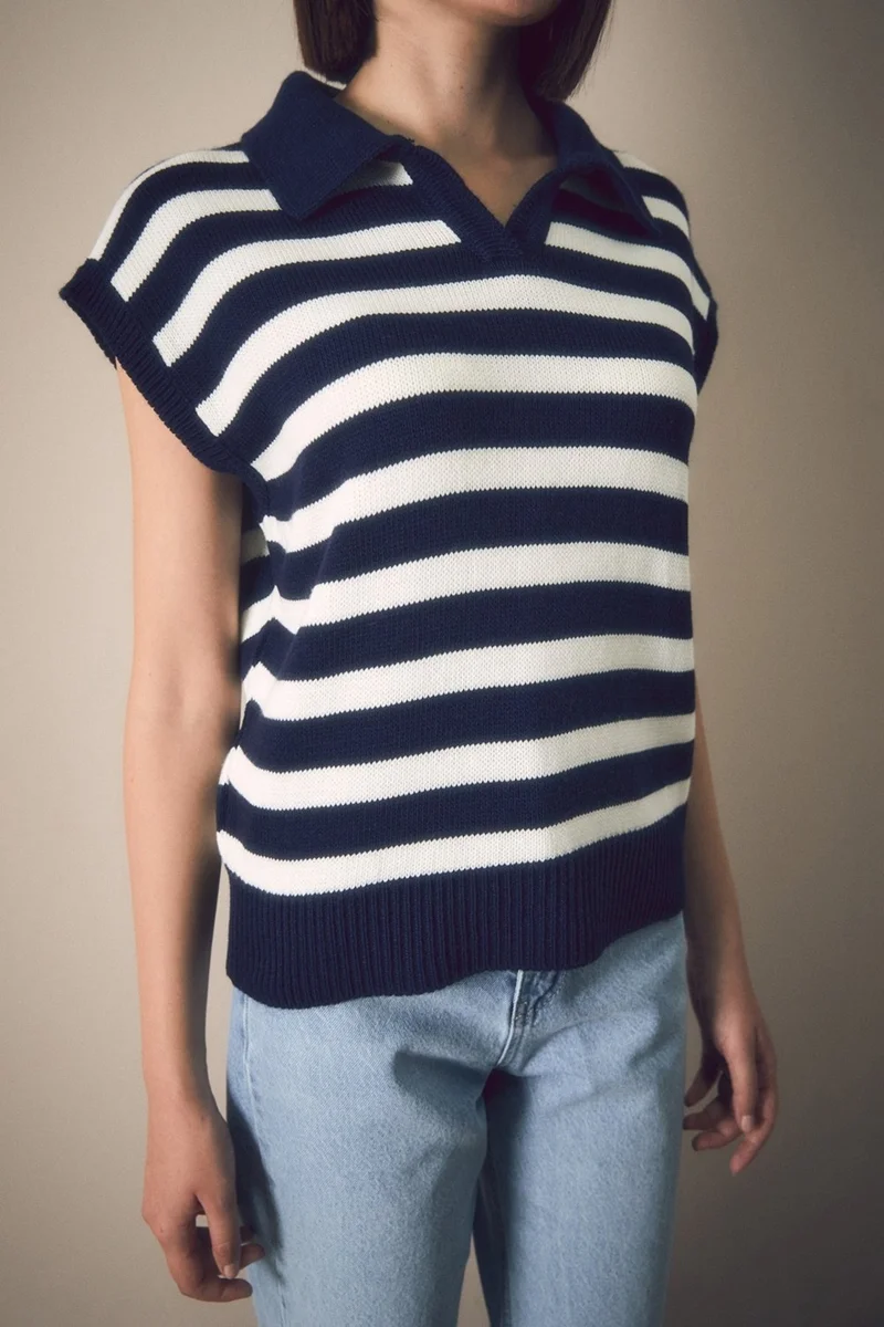 فولامودا Striped Shirt Collar Sweater