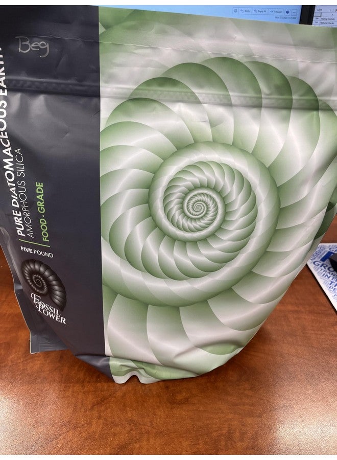 فوسيل مسحوق التراب الدياتومي - 5 رطل - مسحوق طبيعي متعدد الأغراض للاستخدام في المنزل والحديقة والحيوانات الأليفة - مضاد للحشرات غير سام، وممتص للروائح، وأكثر من ذلك - آمن على البشر والحيوانات الأليفة - Image 4