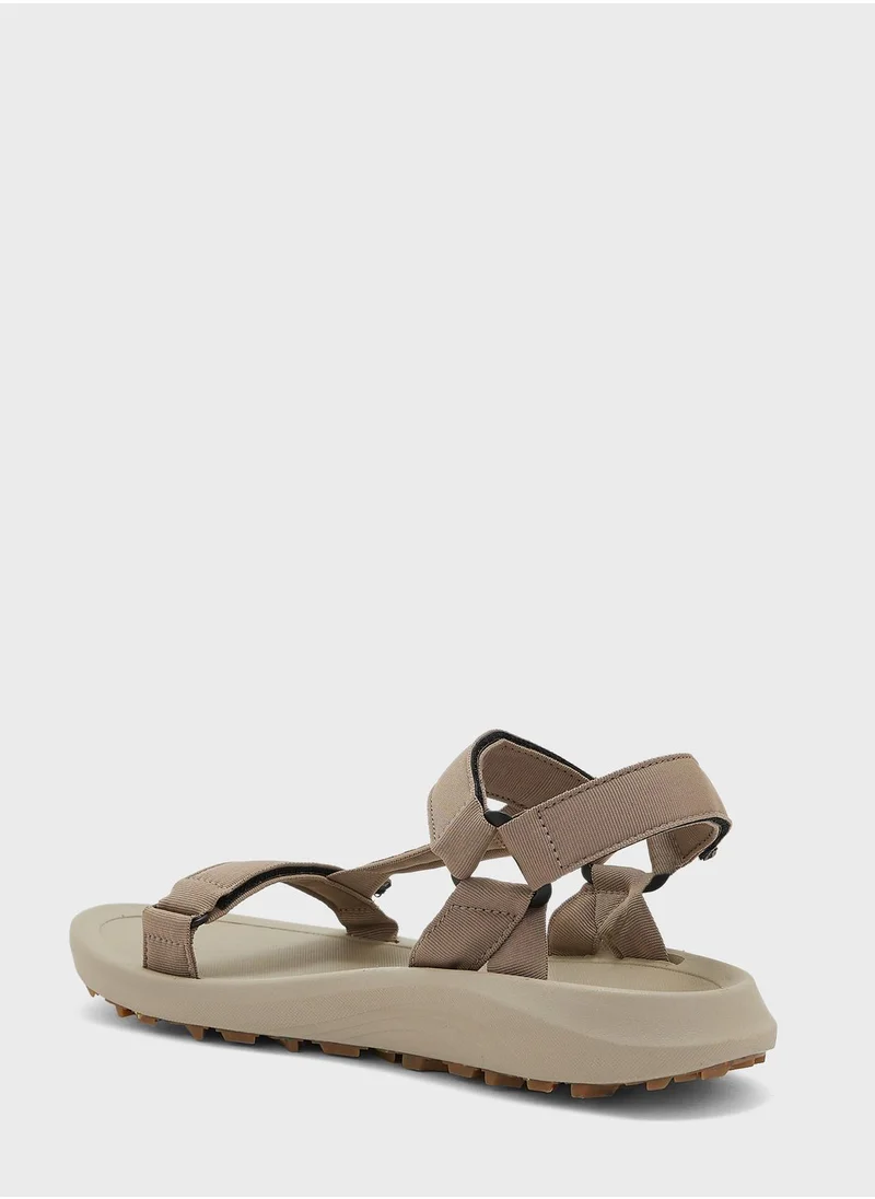 Columbia Globetrot Sandals