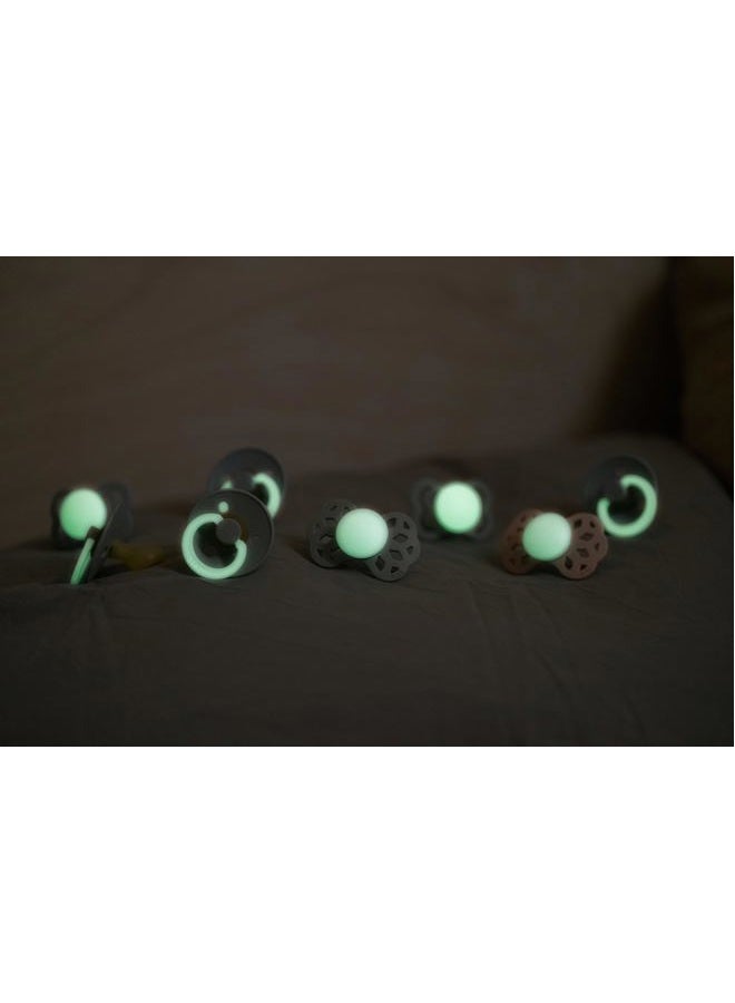 BIBS Pacifiers Colour Collection | Natural Rubber Baby Pacifier | Set of 2 BPA-Free Soothers | Made in Denmark | 18+ Months (Pack of 2) | Sage Night/Cloud Night - Image 5