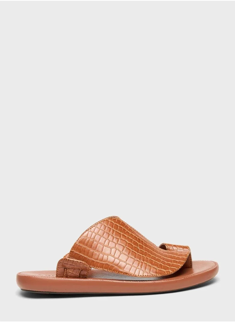 ال بي ال من شو اكسبرس Casual Comfort Arabic Sandals