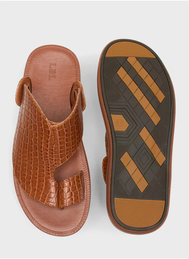 ال بي ال من شو اكسبرس Casual Comfort Arabic Sandals