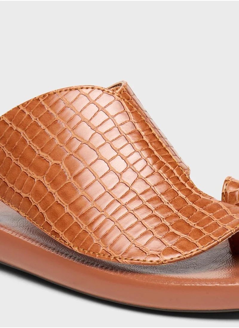 ال بي ال من شو اكسبرس Casual Comfort Arabic Sandals