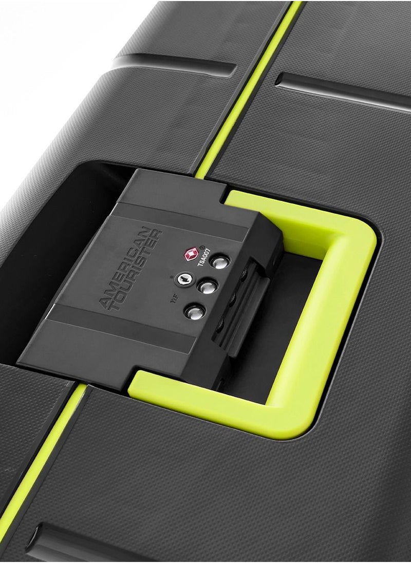 AMERICAN TOURISTER حقيبة أمريكان توريستر تريجارد الصلبة ذات السبينر المتوسطة TSA 68 سم - أسود  - Image 4