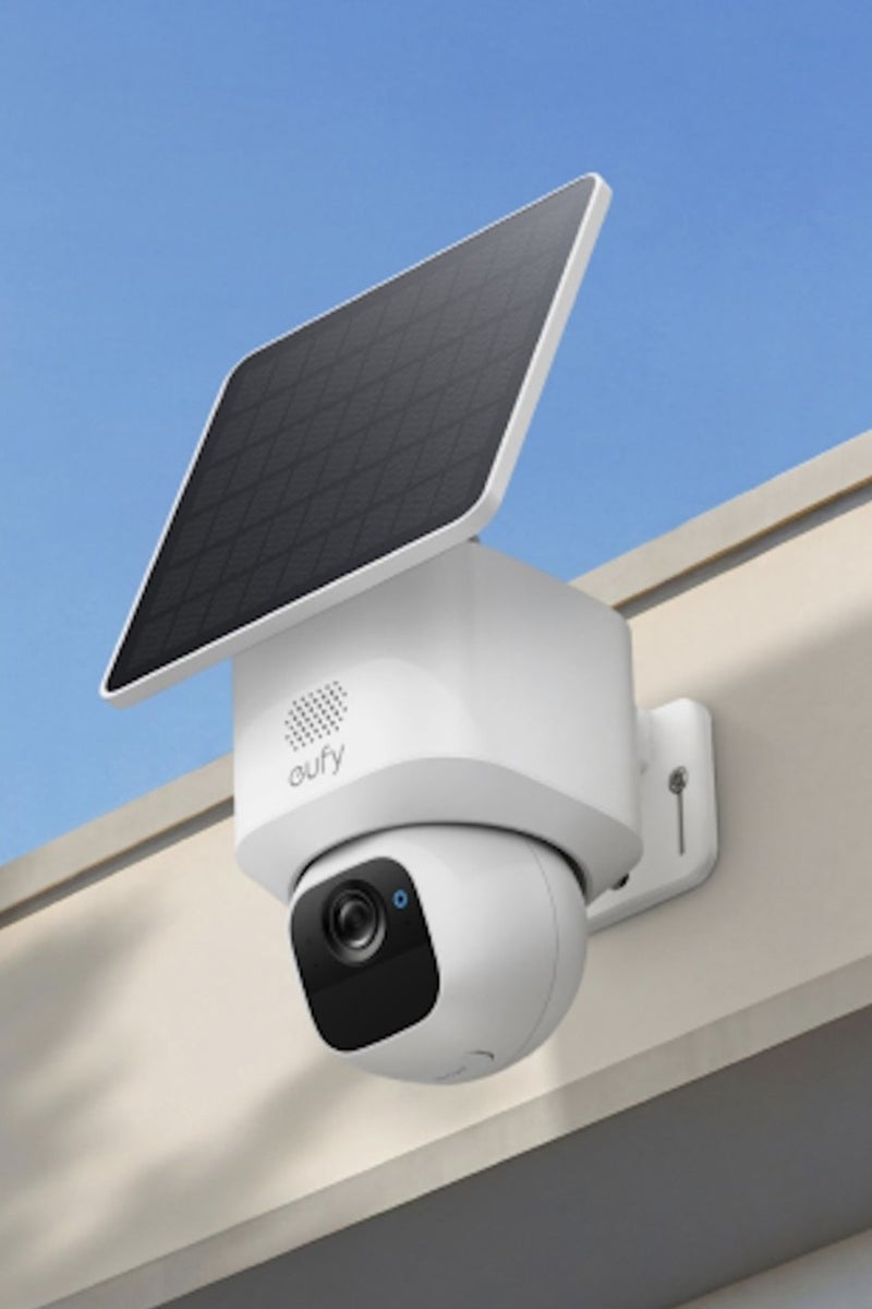 إيوفي كاميرا مراقبة لاسلكية E30 تعمل بالطاقة الشمسية بدقة 2K، بدقة 1440 بكسل عالية الوضوح، رؤية ليلية ملونة، مقاومة للعوامل الجوية، تتبع الحركة، صوت ثنائي الاتجاه - Image 1