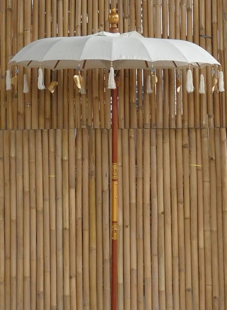 Generic TSCH-01-130CR-BALI UMBRELLA CREAM WITH METAL COINS AND GOLDEN HEARTS 130X250 CM 