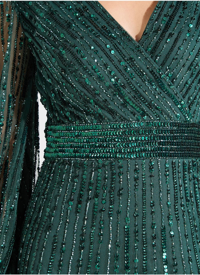 Namshi x Embellished Dress With Surplice Neck  - Image 4