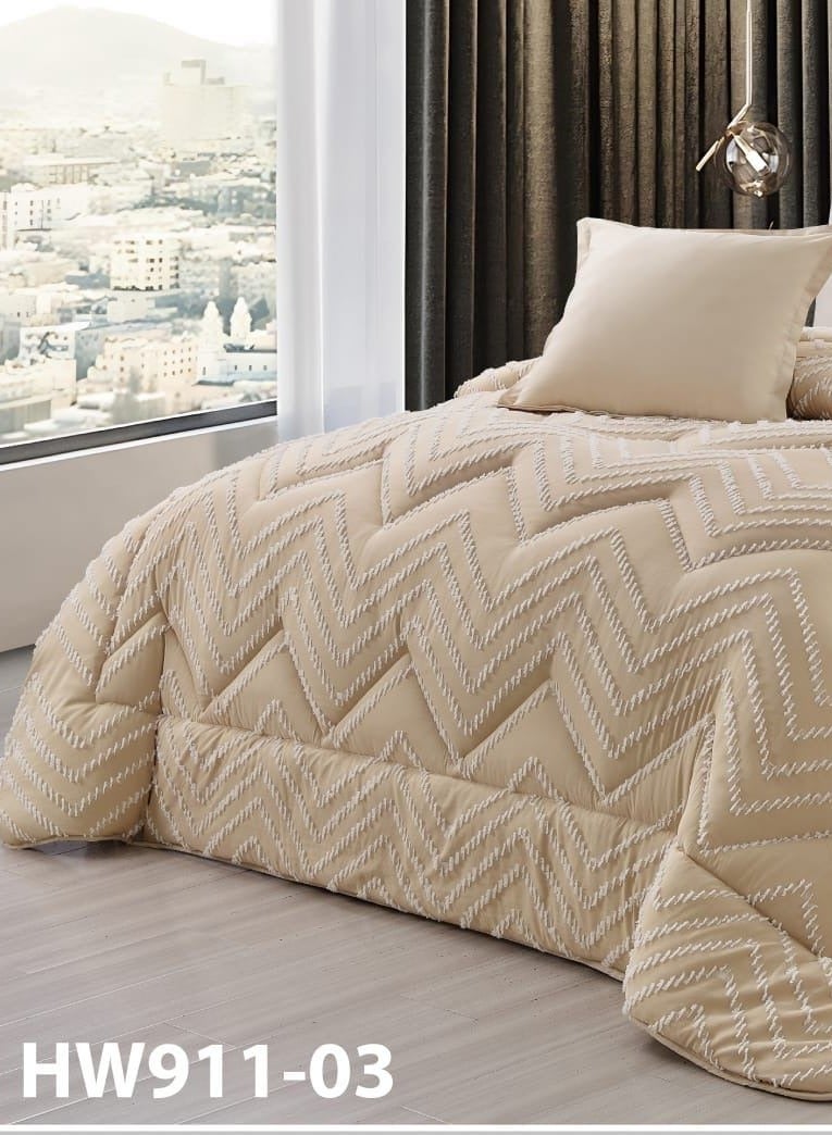 مون مفرش سرير مزدوج، لحاف فاخر، 8 قطع، مقاس 230×250 سم - Image 3