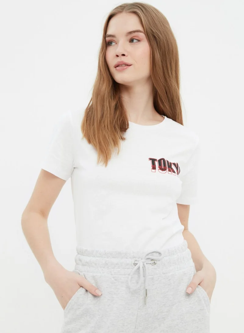 trendyol Round Neck Graphic T-Shirt