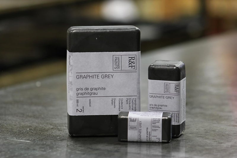 R&F Artist Encaustic Paint in Graphite Grey - 40ml - Image 3