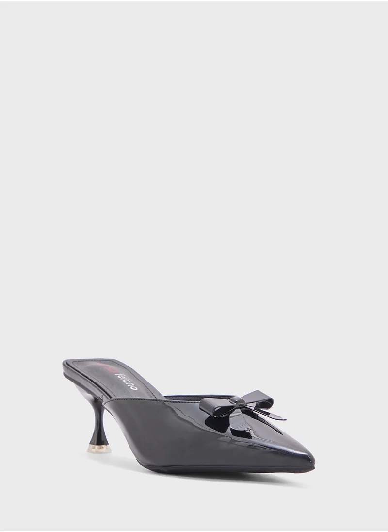 إس دي. فيلانو Mid Heeled Pointed Pump