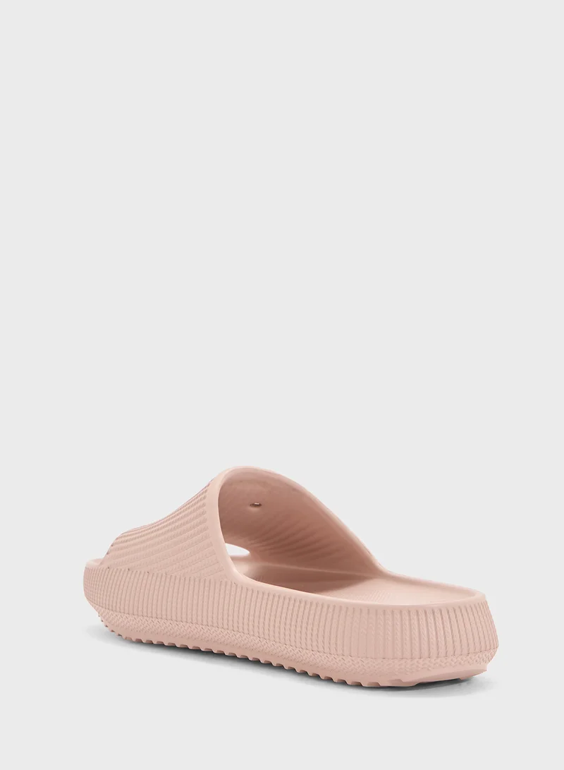 GUESS Molded Single Strap Slides