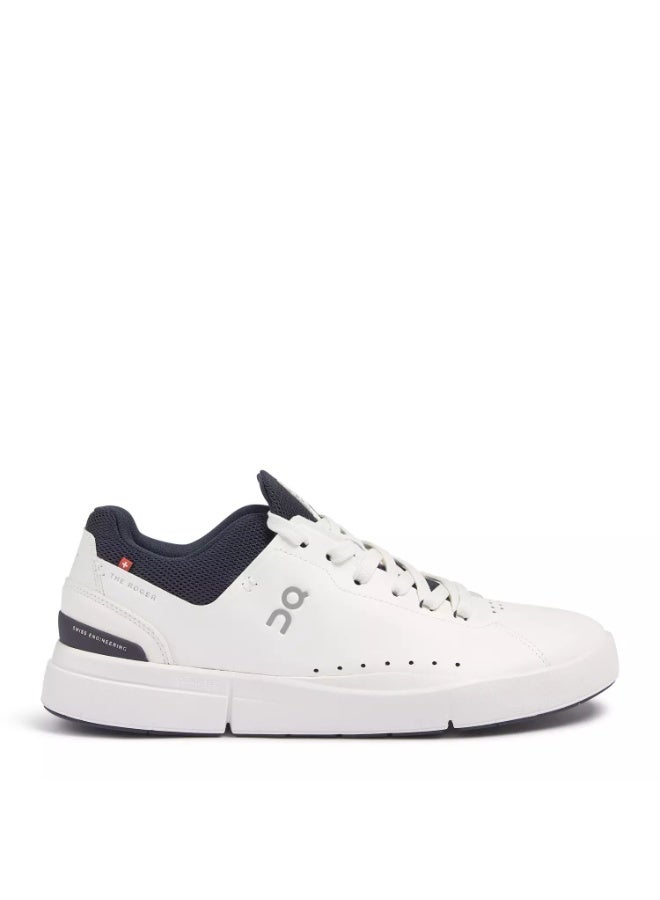 On Running The Roger Advantage Sneaker - White/Black - Image 1