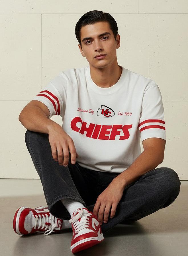 SP Characters Men Regular Fit Crew Neck Short Sleeve Kansas City Chiefs Print T-shirt - Image 5