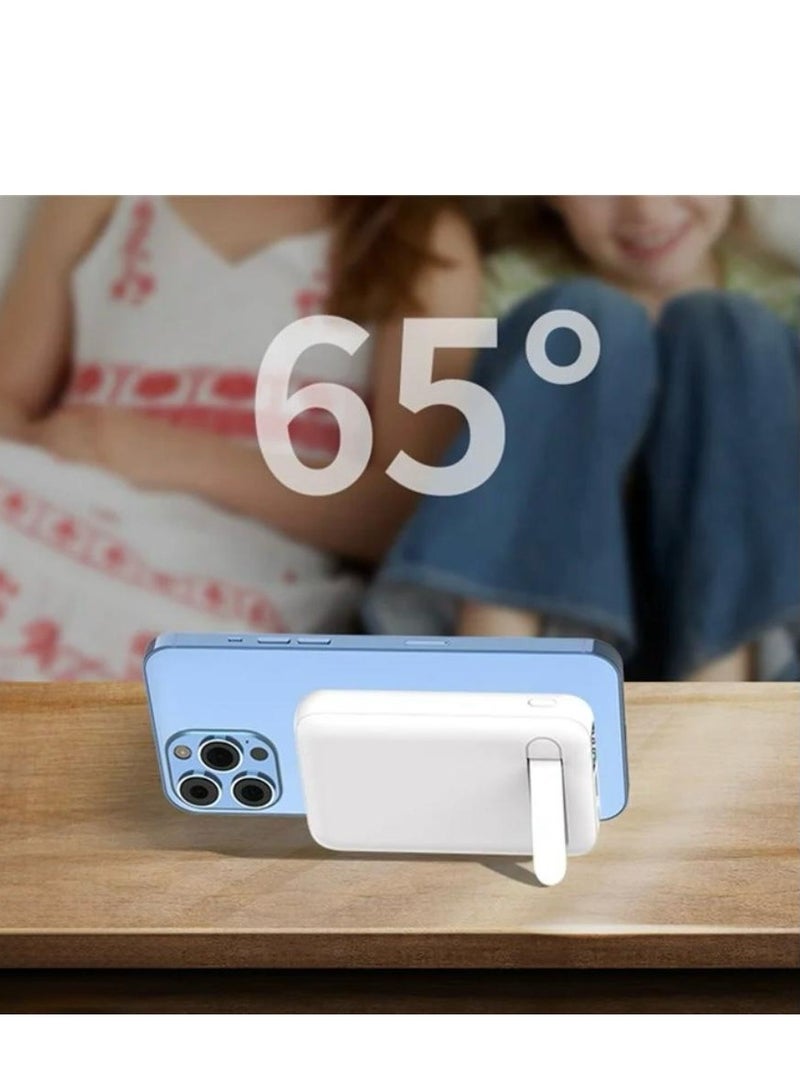 جولف لينك شاحن باور بانك محمول مغناطيسي سريع لهواتف أبل آيفون 12/13/14/15 سلسلة 10000 مللي أمبير في الساعة أبيض - Image 2