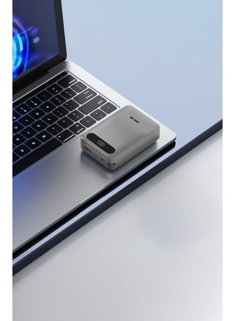 GREEN LION Zuno Power Bank 20000mAh PD 20W whit Lanyard Strap & Digital Display / Flight Approved / Powerbank Compact Design / Multiple Protection - Grey - Image 2