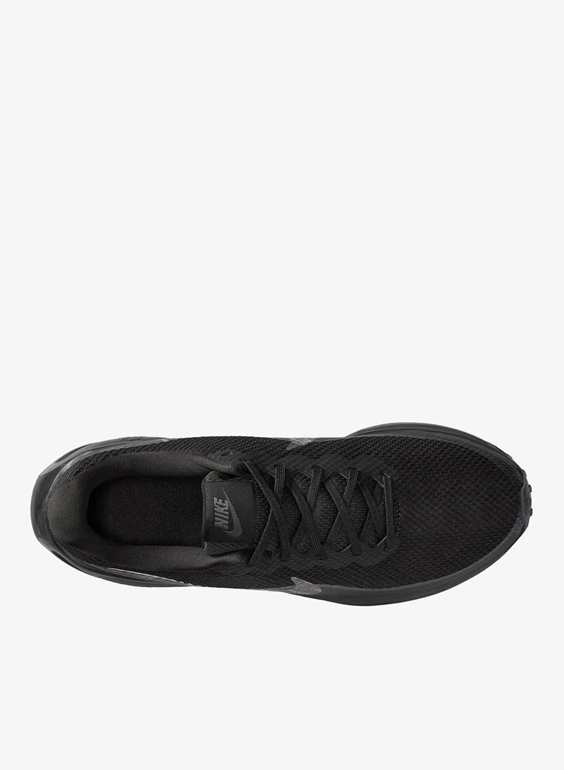 Nike Revolution 8 Print