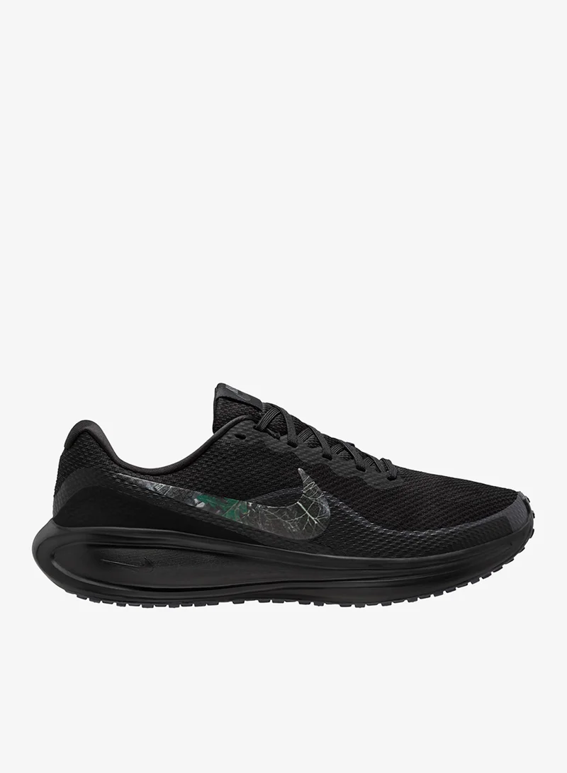 Nike Revolution 8 Print