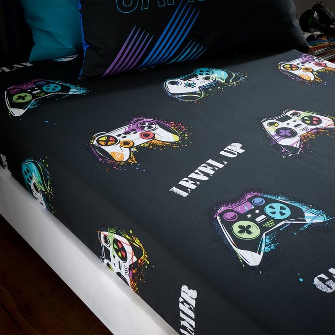 KIDS BEDROOM GAME OVER SINGLE FITTED SHEET 25CM DEPTH BLACK