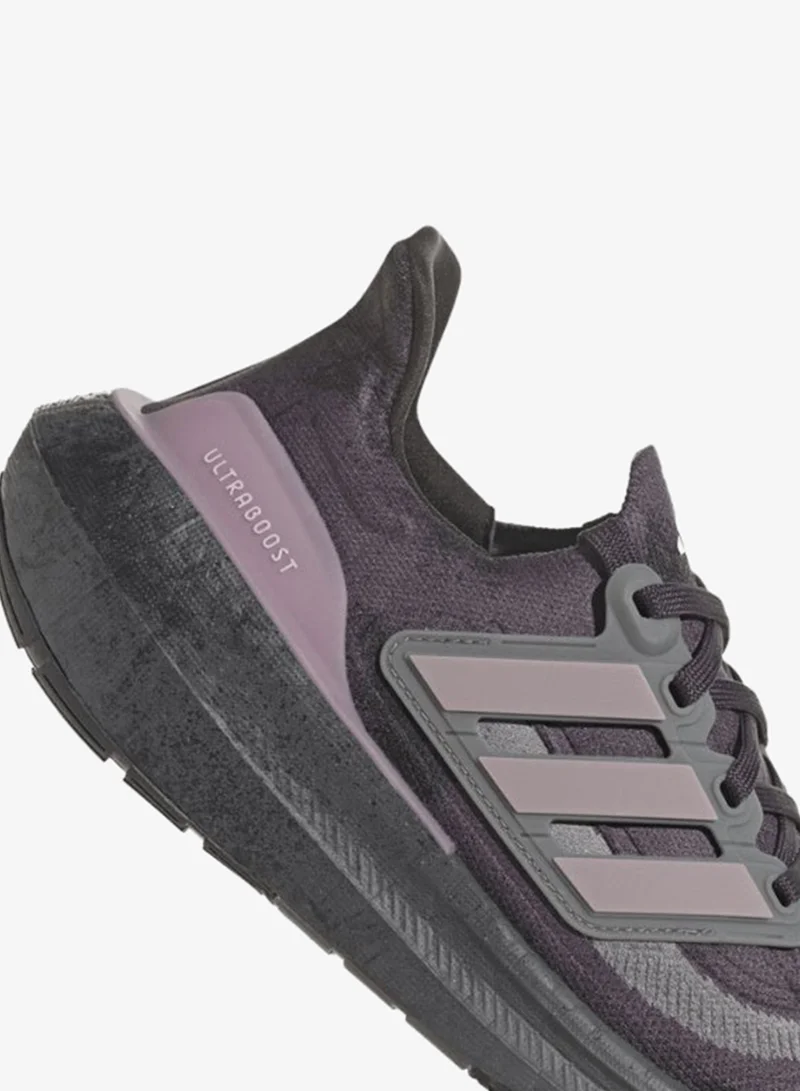 adidas أولترابوست لايت دبليو