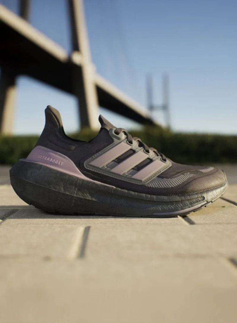 adidas أولترابوست لايت دبليو