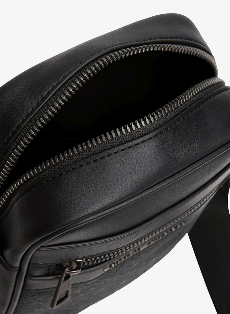 TOMMY HILFIGER Logo Detailed Messenger Bag - Image 4