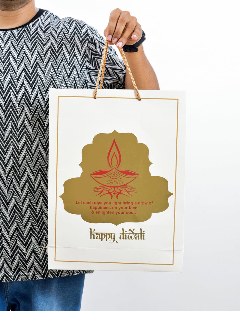 PPJ ® - HAPPY DIWALI (1 DIYA GOLDEN MESSAGE) - PAPER CARRY BAG (10 PCS), 16 Inch X 12 Inch X 4 Inch for DIWALI RETURN GIFTS/DIWALI PAPER BAGS (Pack of 10) - Image 2