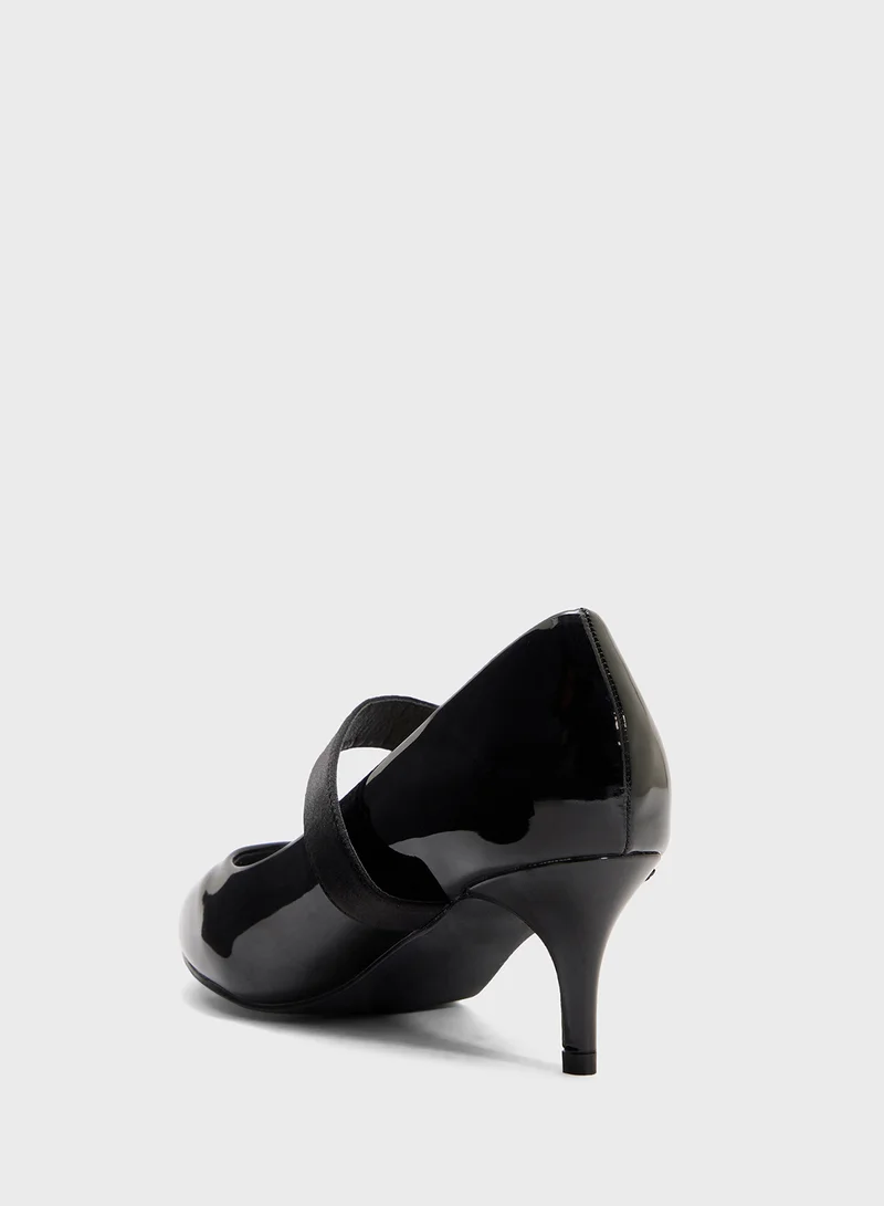 Spot-On Mary-Jane Pointed Pump