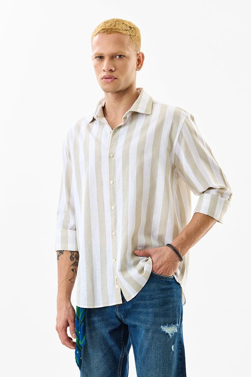 سنيتش قميص كتان مخطط بقصة عادية