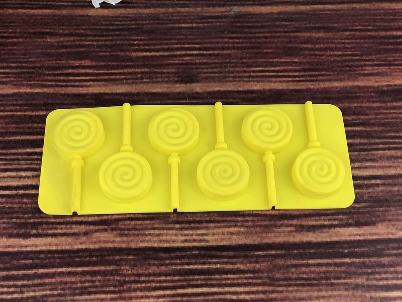 Go Hooked Go Hooked Silicone Chocolate/Ice/Lollypop Mould  - Image 2