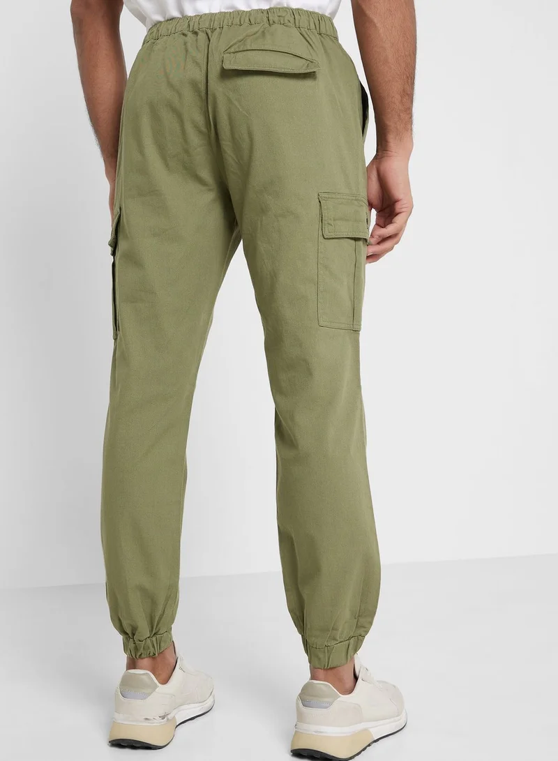 Thomas Scott Thomas Scott Men Comfort Slim Fit Easy Wash Cargos