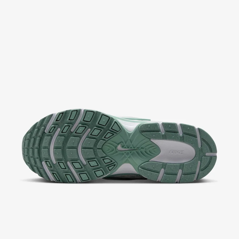 نايكي أحذية نسائية