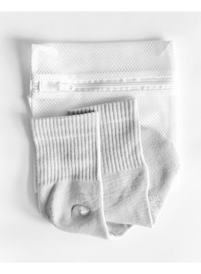 ELEMENTA Sock Laundry Bag with Zipper Closure for Washing, Storage and Travel - Image 2