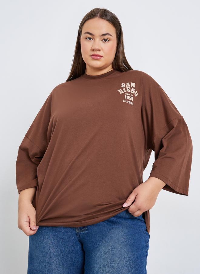 Styli Plus Size Brown Oversized Graphic T-Shirt - Image 1