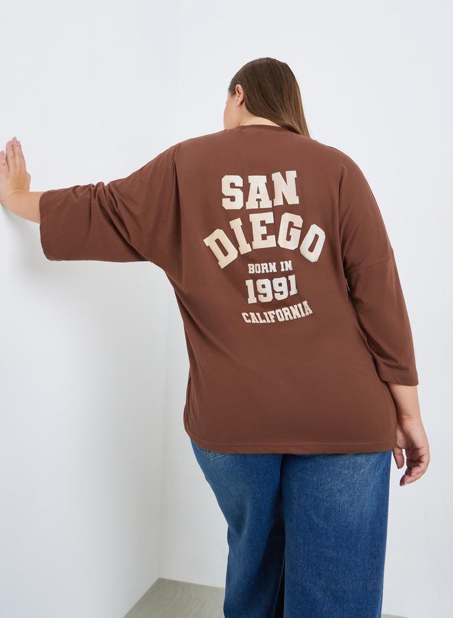 Styli Plus Size Brown Oversized Graphic T-Shirt - Image 4